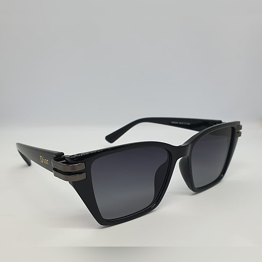 DIOR #7 · Black — DIOR